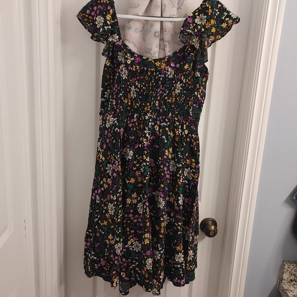 Mini Floral Frock - Picture 2 of 5
